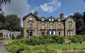 B/W Plus Buxton Lee Wood Hotel